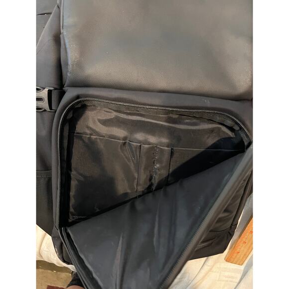 DUCHAMP Expandable Travel Backpack - Picture 4 of 5